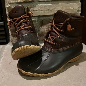 Sperry boots